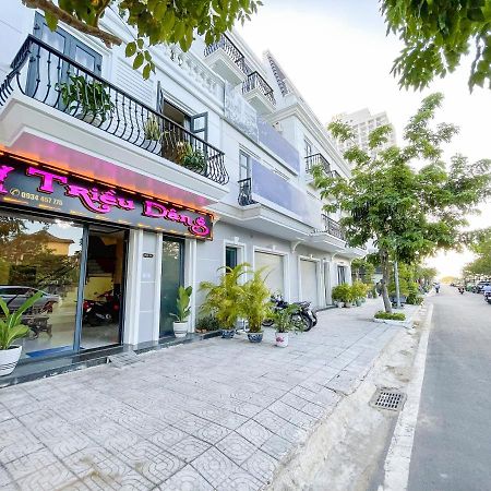 Hotel Khách sạn Triều Dâng Tuy Hoa Exterior foto